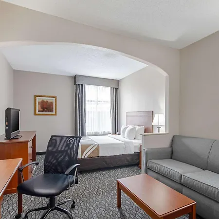 Quality Suites Austin South Street Elmo District-3